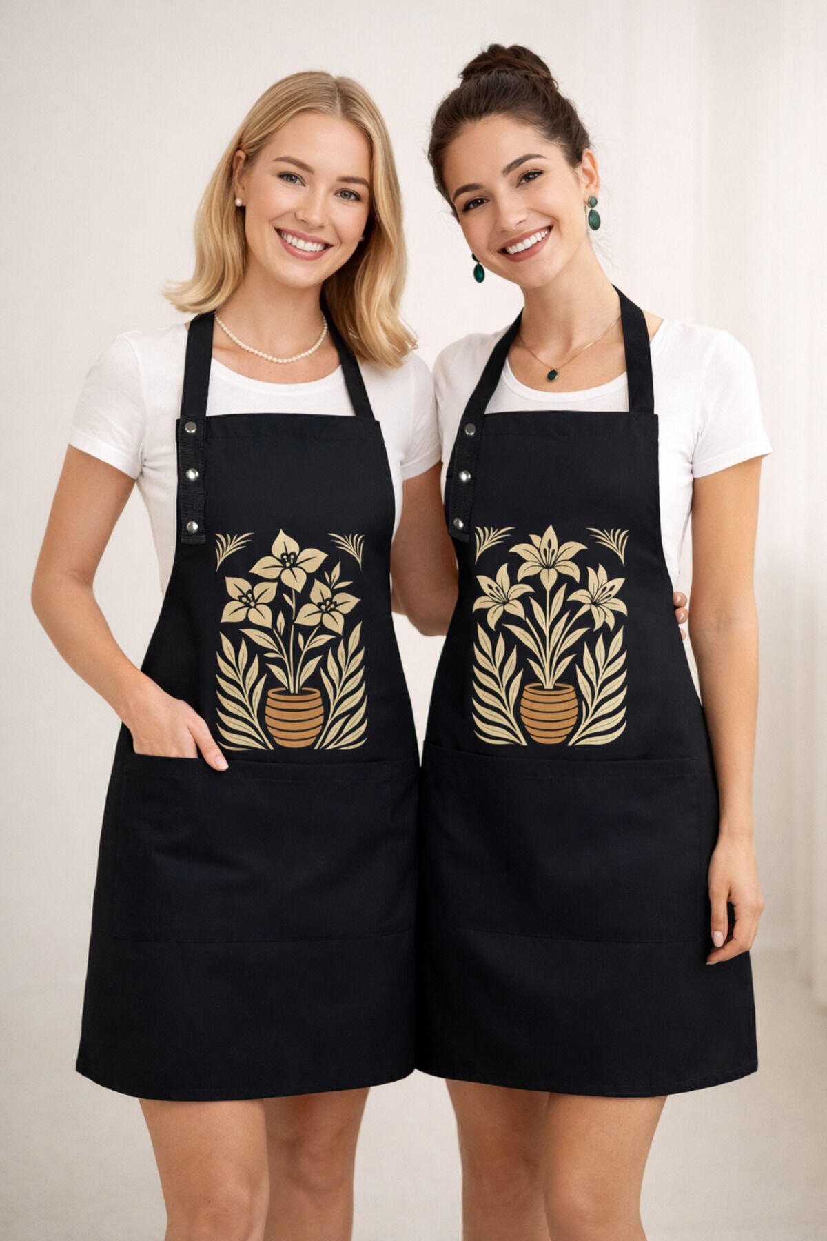 Mutfak Önlüğü Seti 2'li Leke Tutmaz Su itici Kumaş Solmaz Baskı Lilyum Begonvil Çiçek Desenli Önlük 55 x 75 - Siyah-Siyah